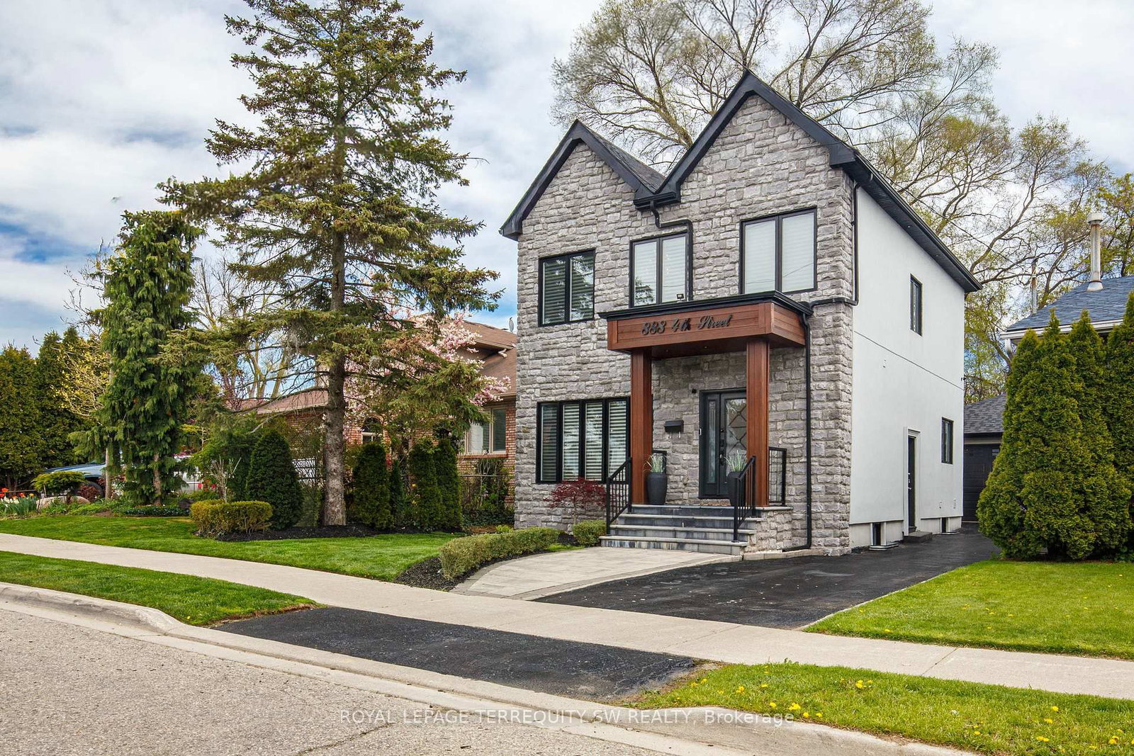 888 Fourth Street • Mississauga, ON photo 35