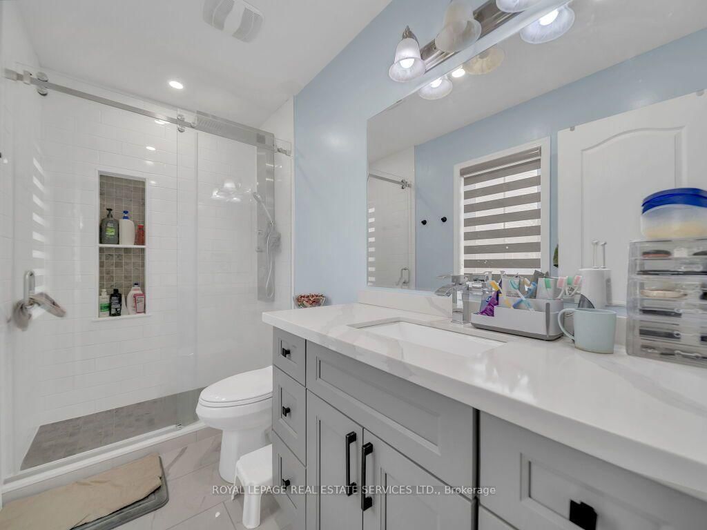 61 Rockbrook Trail • Brampton, ON photo 22