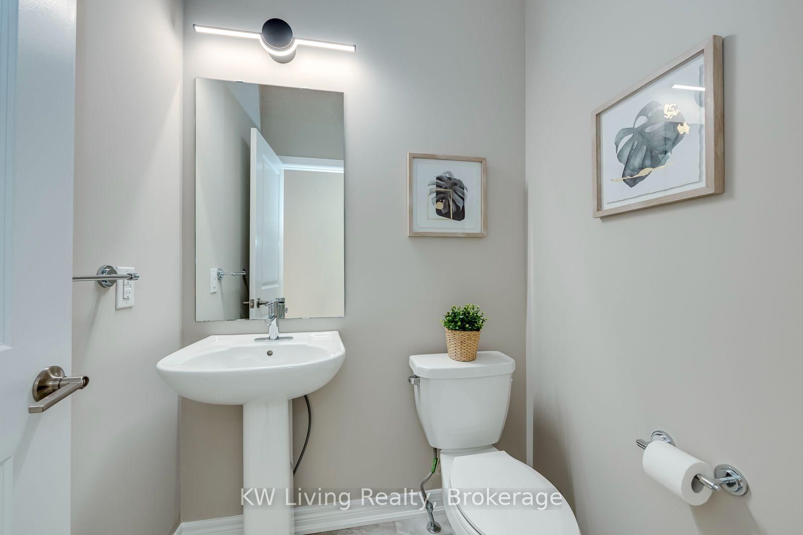3291 Mockingbird Common • Oakville, ON photo 17