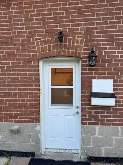 LOWER LEVEL - 29 Kirby Road