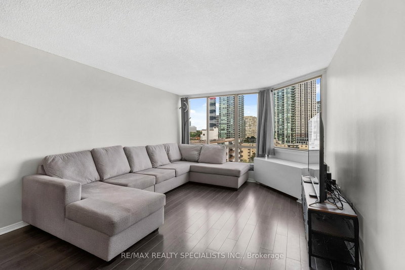 1409 - 25 Fairview Road W