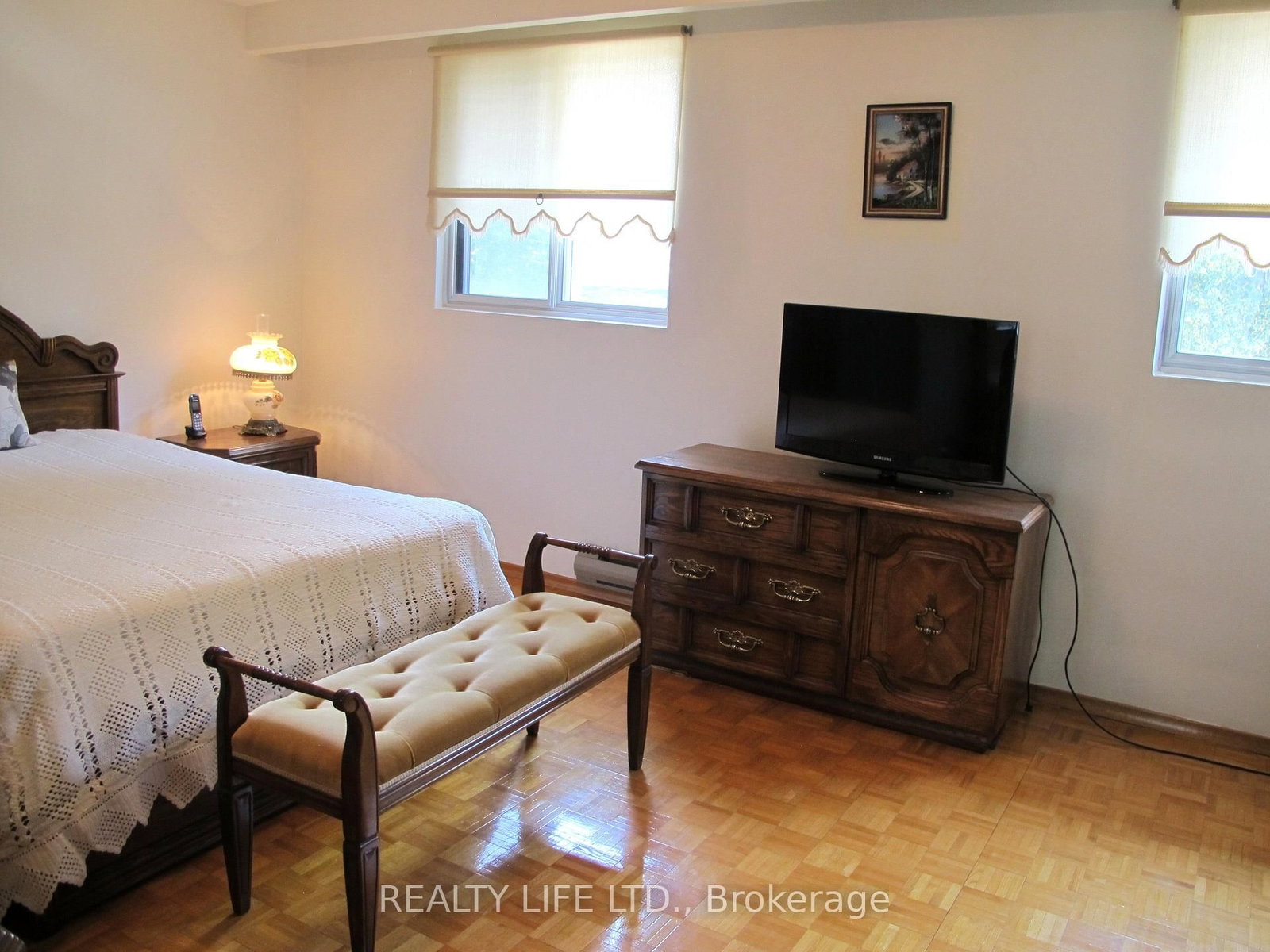 4 Rosalie Avenue • Toronto, ON photo 18