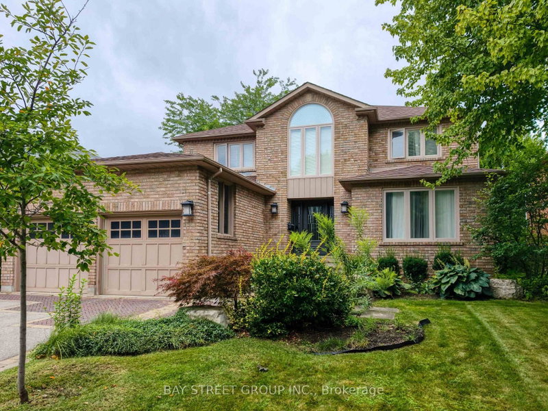 2191 Dunvegan Avenue