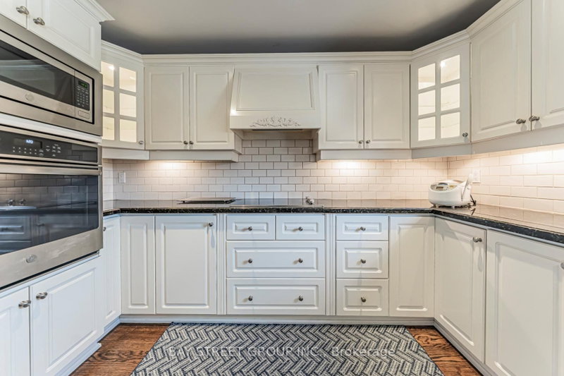 2191 Dunvegan Oakville,ON L6J 6P2 — Photo 11