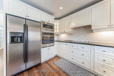 2191 Dunvegan Oakville,ON L6J 6P2 — Photo 12
