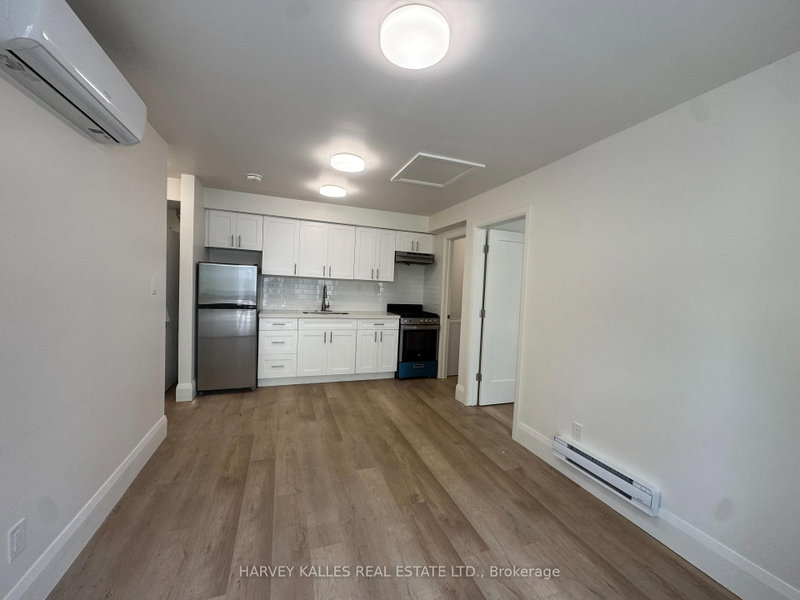 6 - 1252 Davenport Road