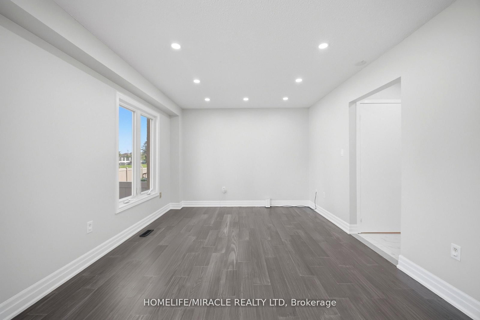 18-35 Ceremonial Dr, Mississauga, view 15
