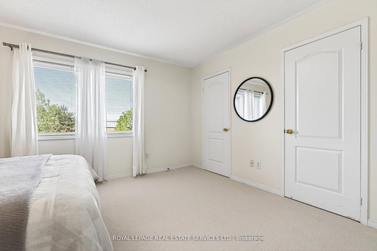 2307 Stone Glen Crescent • Oakville, ON photo 17