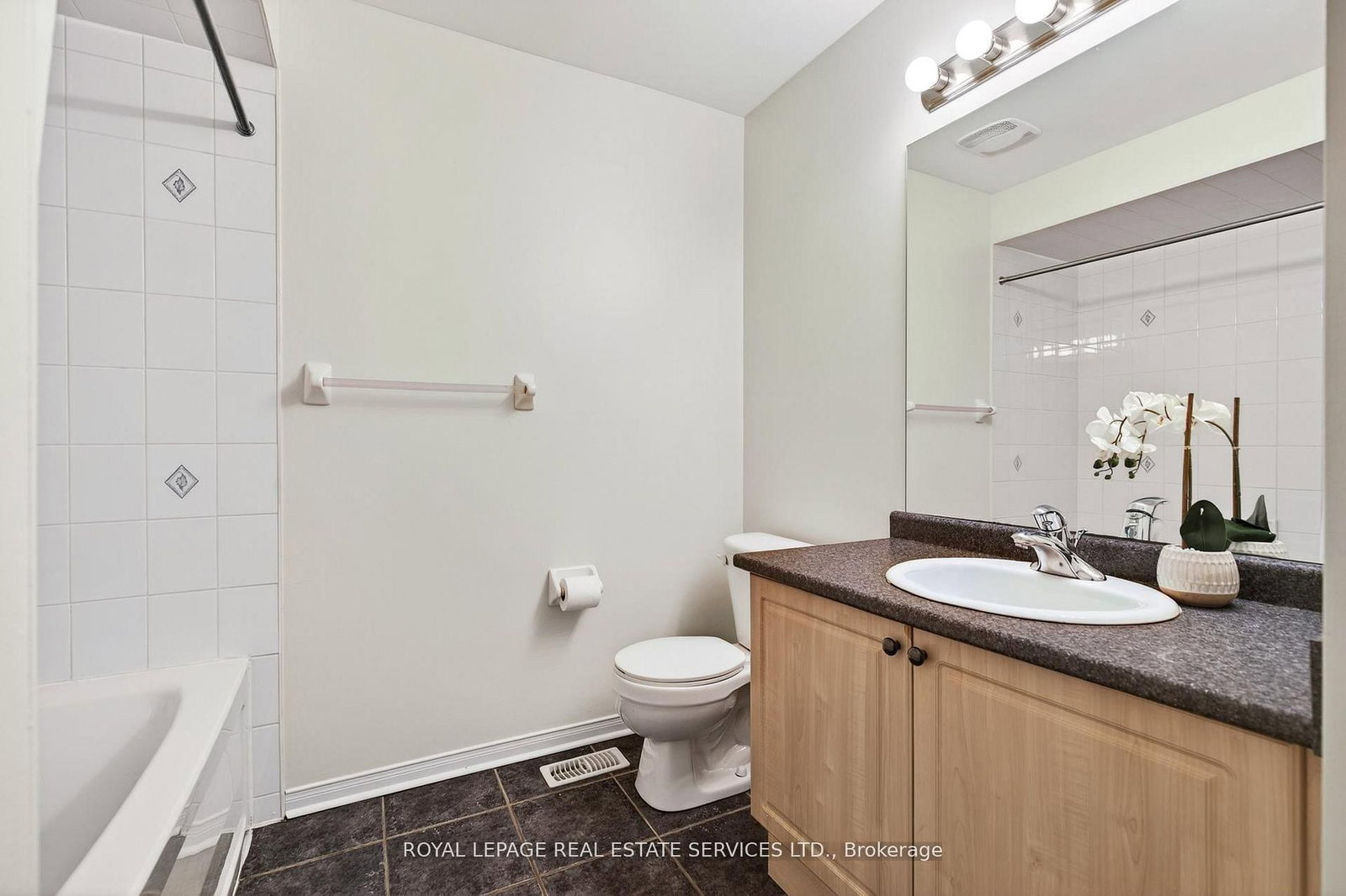 2307 Stone Glen Crescent • Oakville, ON photo 22
