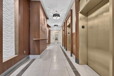 100 John Brampton,ON L6W 0A8 — Photo 10