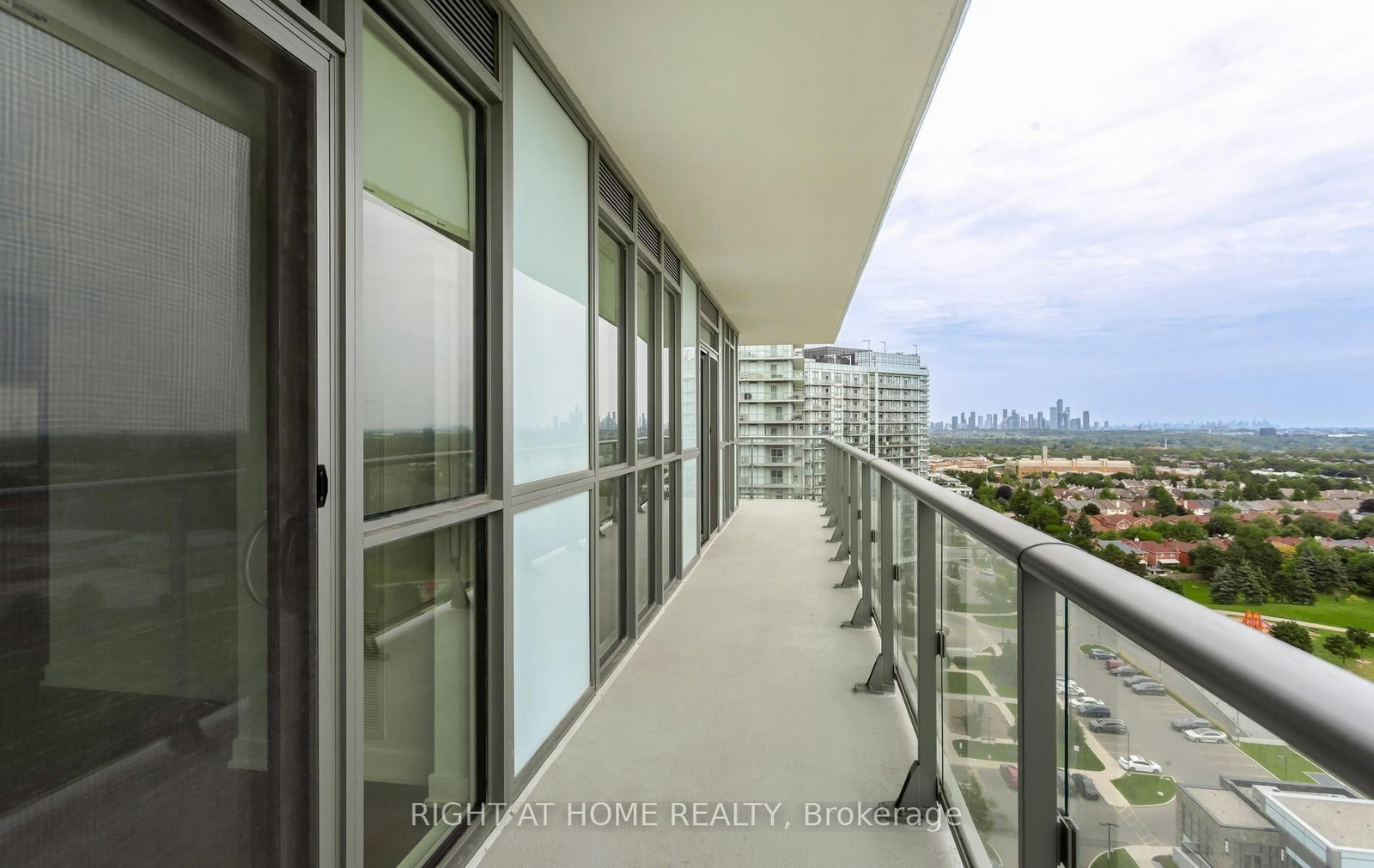 1604-4655 Glen Erin Dr, Mississauga, view 27