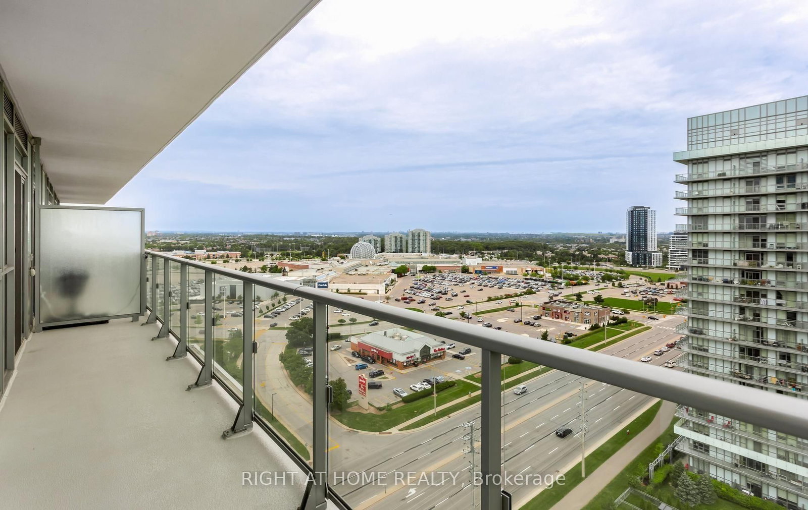 1604-4655 Glen Erin Dr, Mississauga, view 28