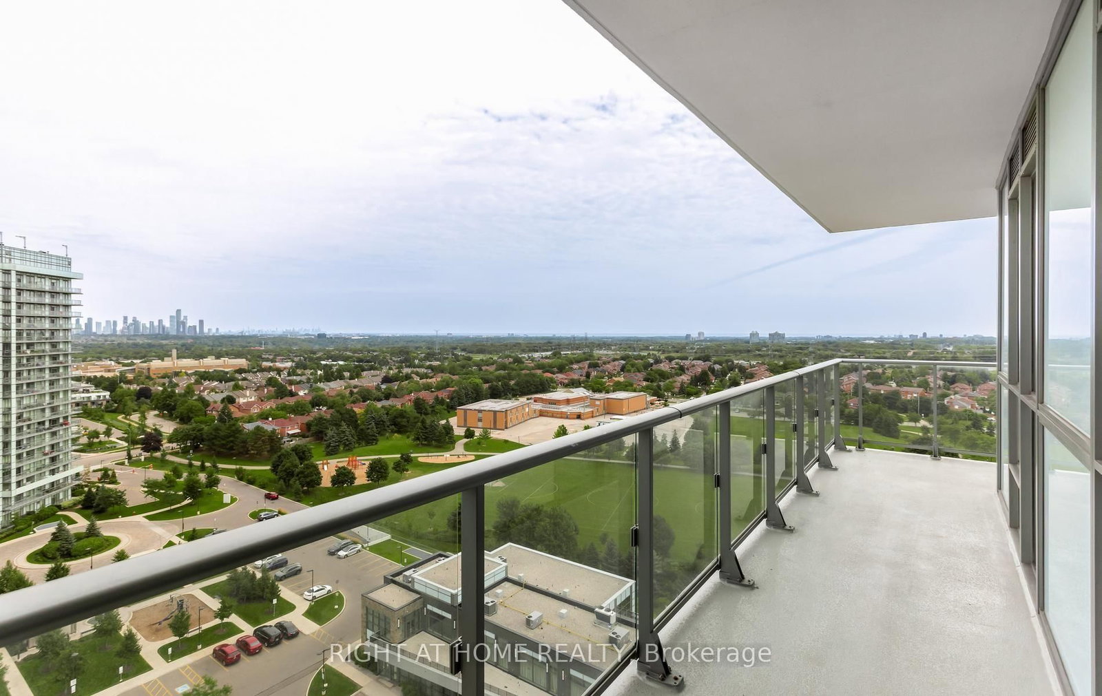 1604-4655 Glen Erin Dr, Mississauga, view 29