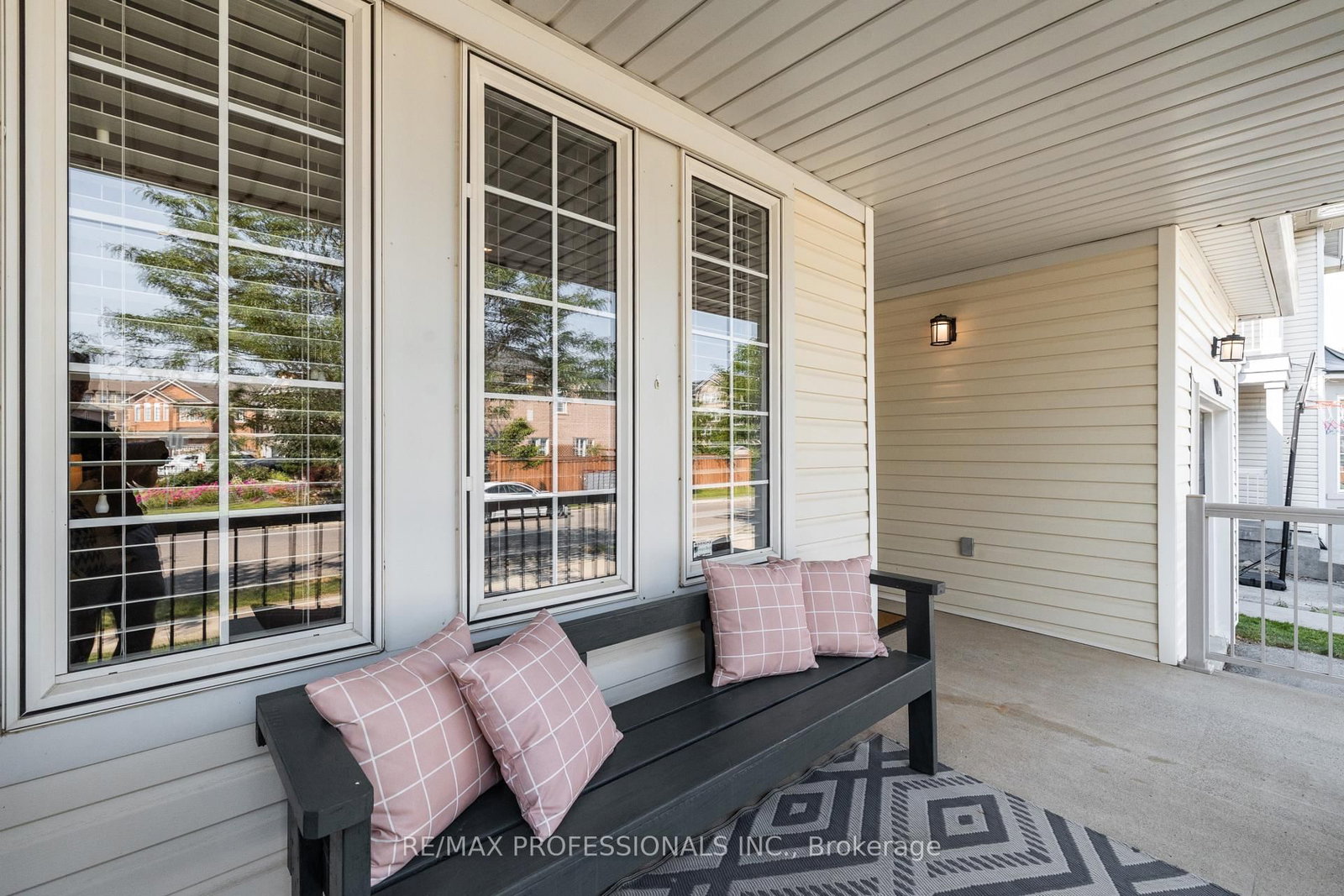 1245 Newell Street • Milton, ON photo 31