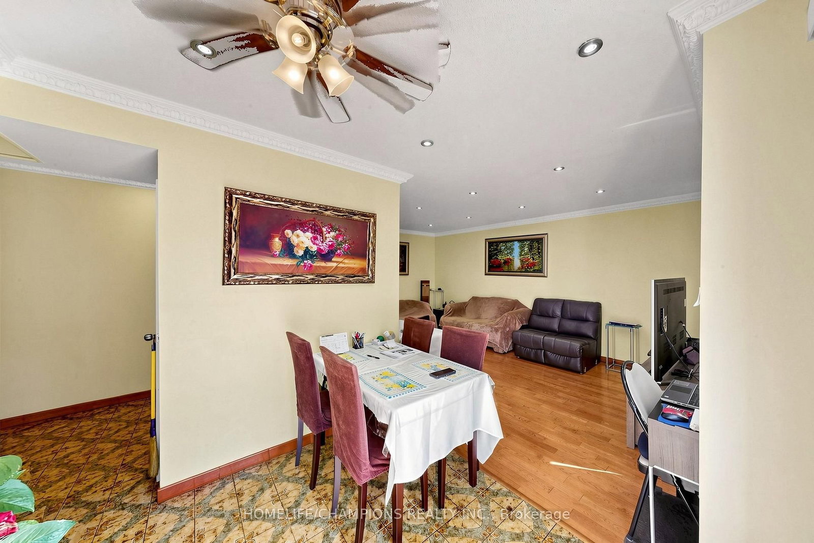 18 San Vito Way • #18 • Toronto, ON photo 15