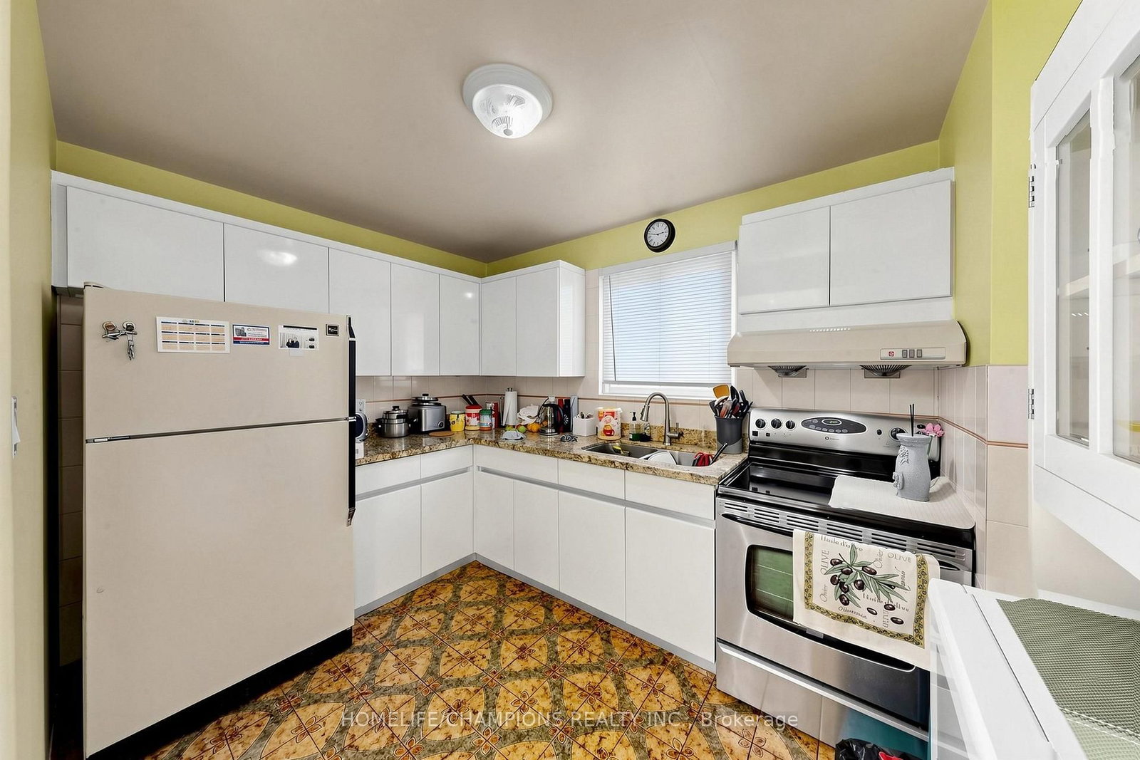18 San Vito Way • #18 • Toronto, ON photo 19