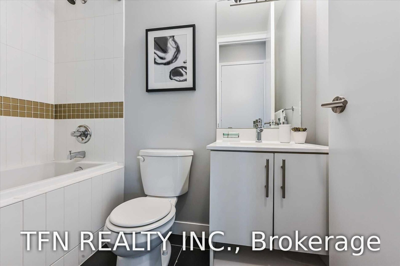 165 Legion Road N • #532 • Toronto, ON photo 15