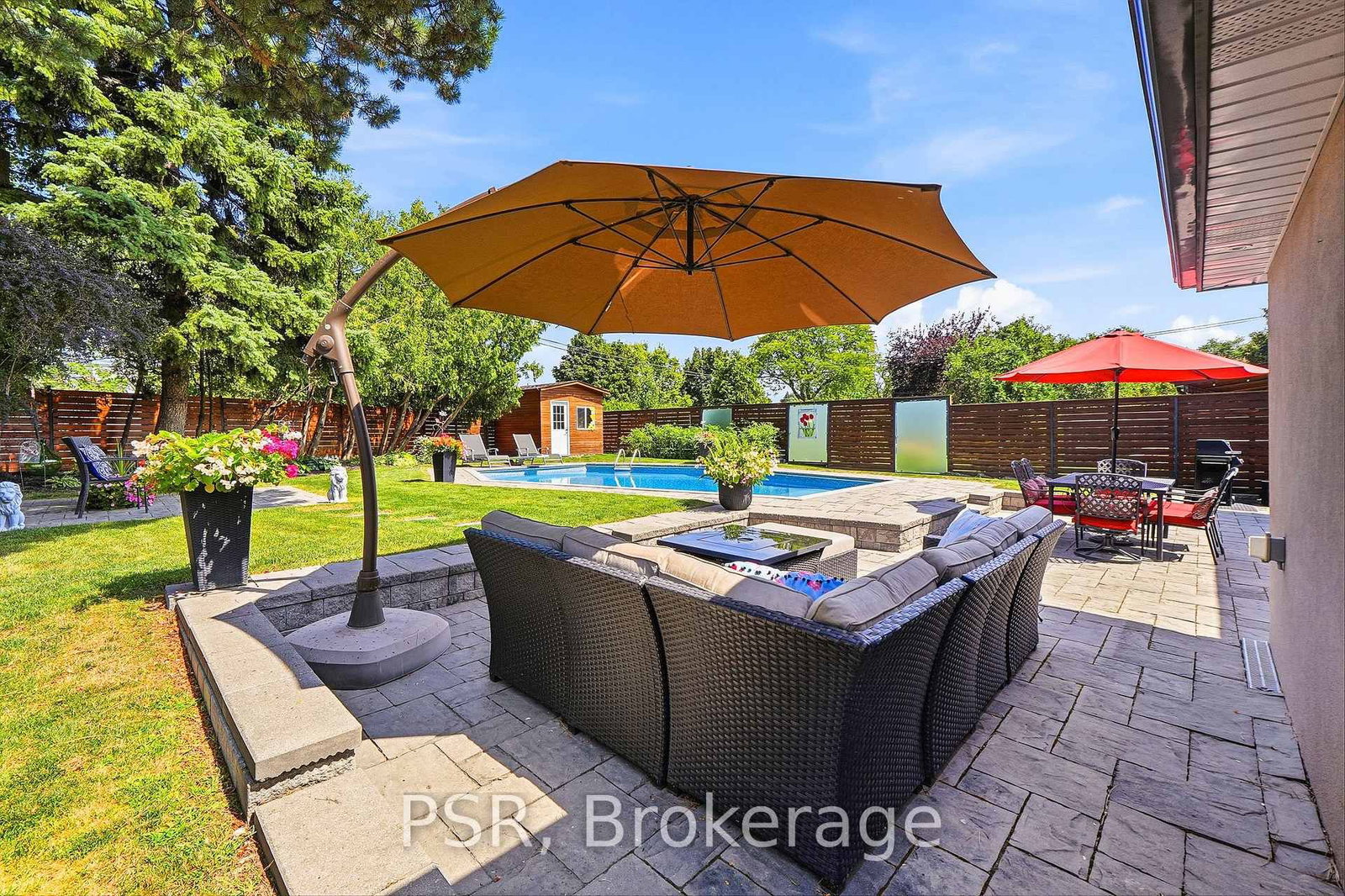 61 Robinglade Drive • Toronto, ON photo 38