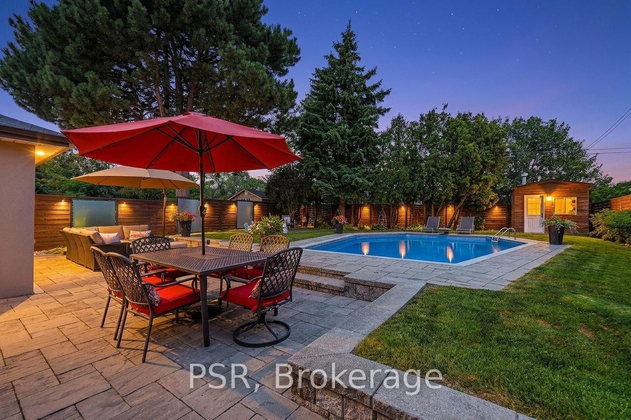 61 Robinglade Drive • Toronto, ON photo 47