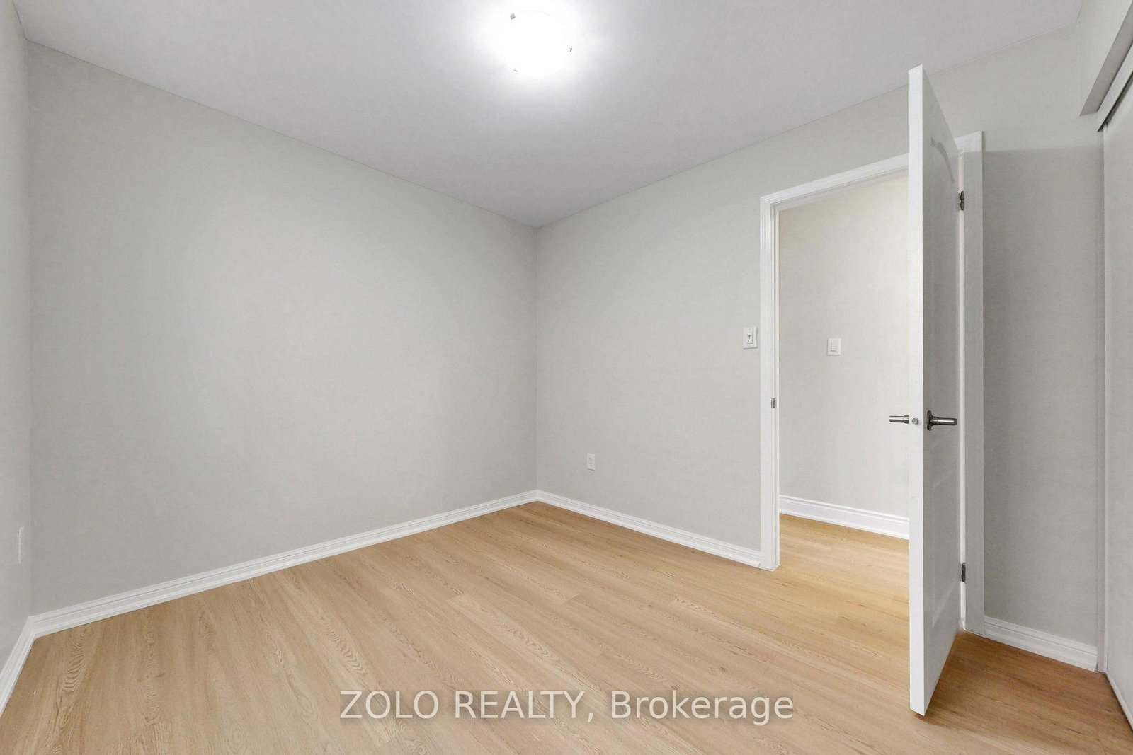 128 Van Fleet Terr • Milton, ON photo 33