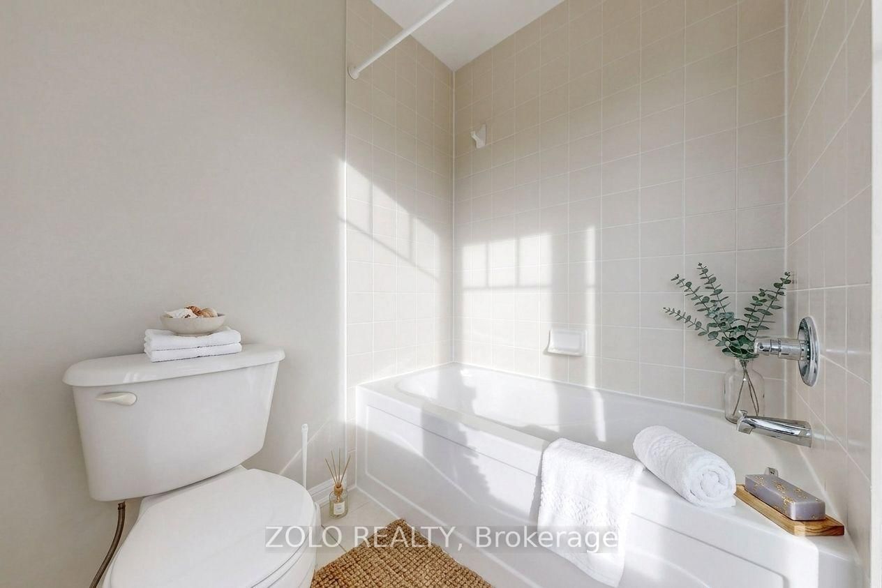 128 Van Fleet Terr • Milton, ON photo 35
