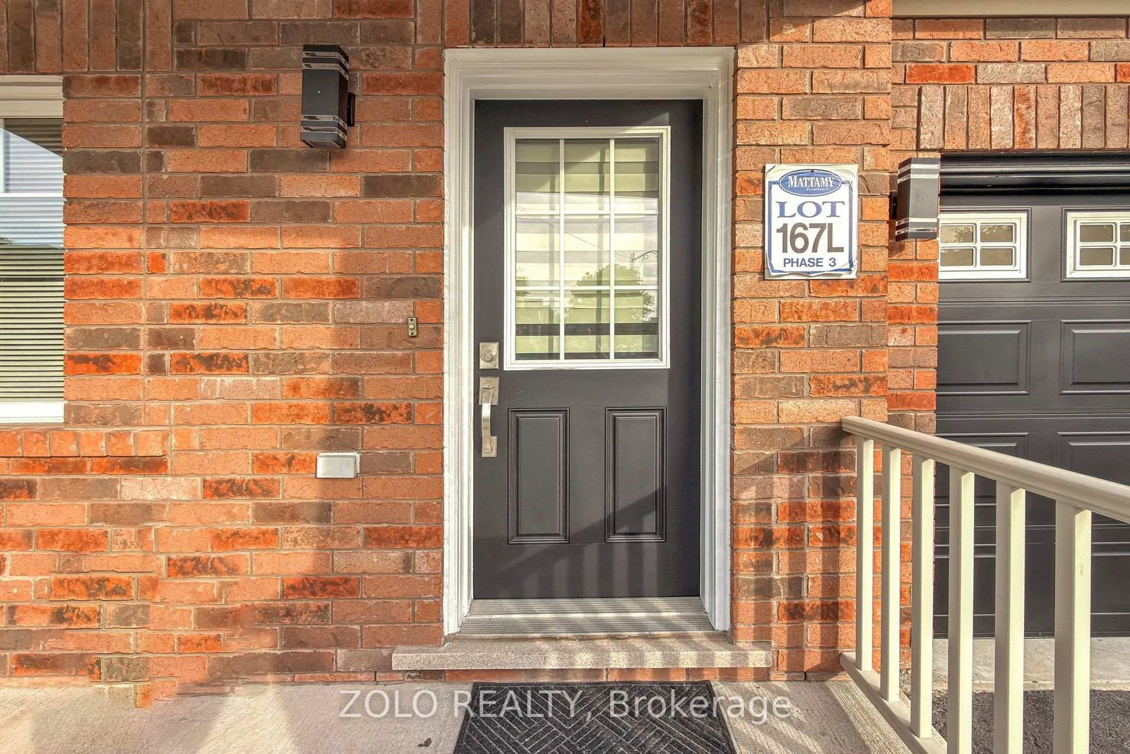 128 Van Fleet Terr • Milton, ON photo 5