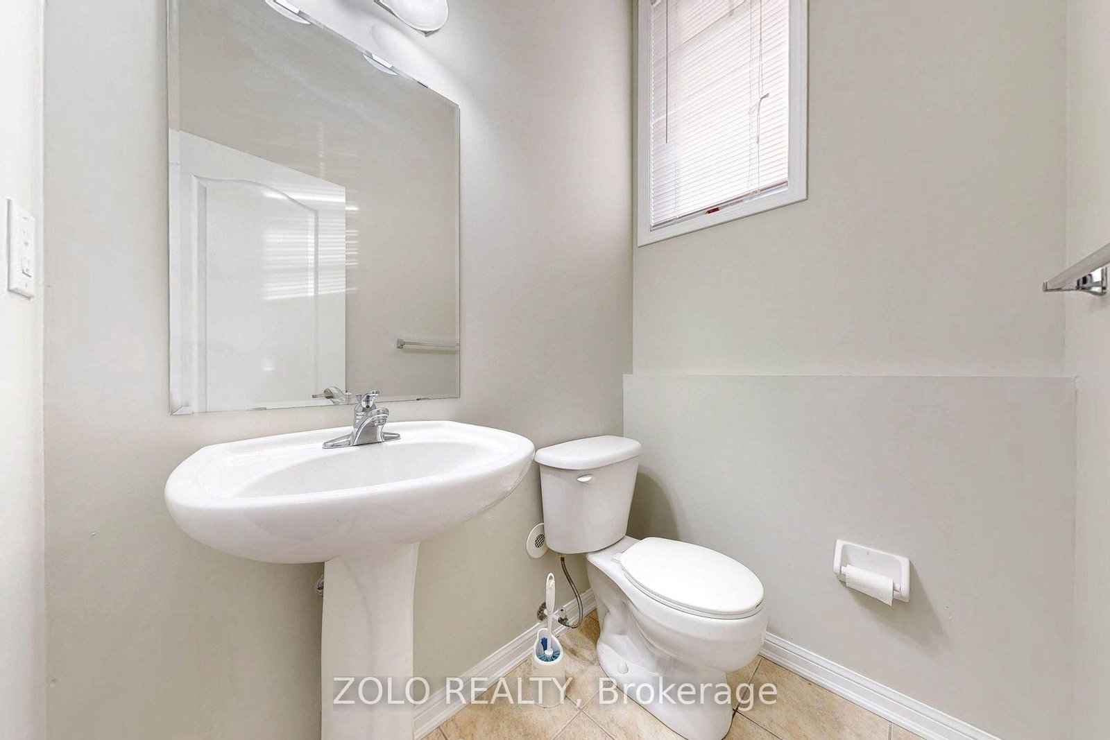 128 Van Fleet Terr • Milton, ON photo 8