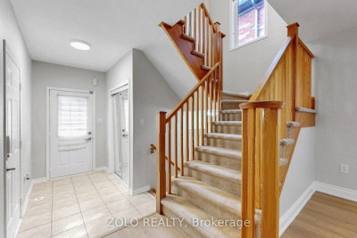 128 Van Fleet Terr • Milton, ON photo 9