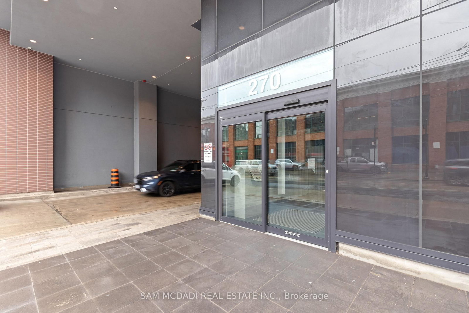 270 Dufferin Street • #PH01 • Toronto, ON photo 12