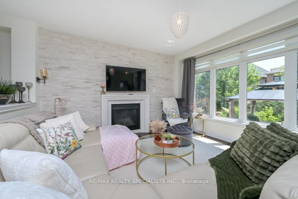120 Rising Hill Ridge • Brampton, ON photo 14