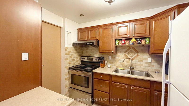 1007 - 1455 Lawrence Avenue W