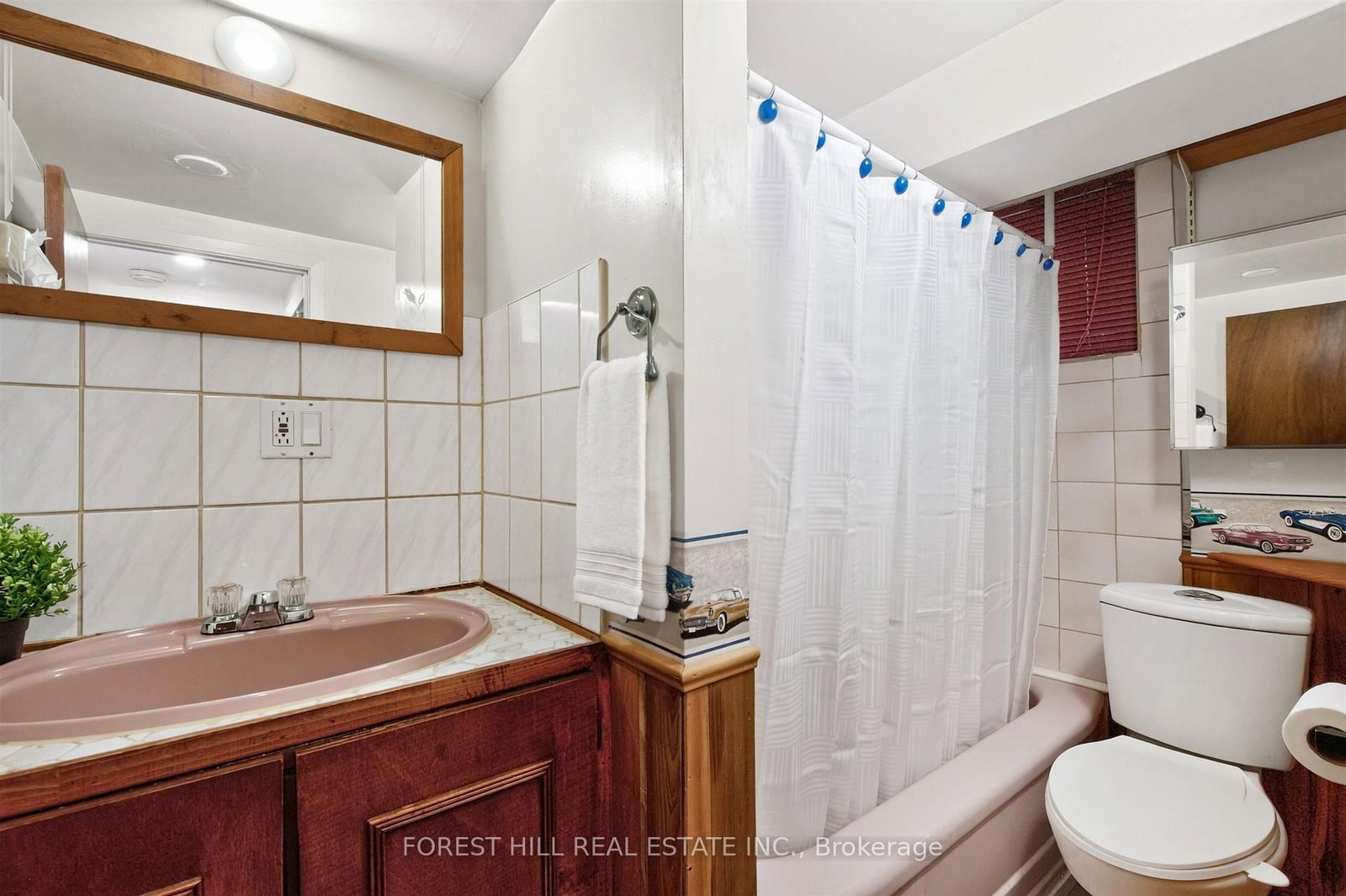 11 Yarrow Road • Toronto, ON photo 31