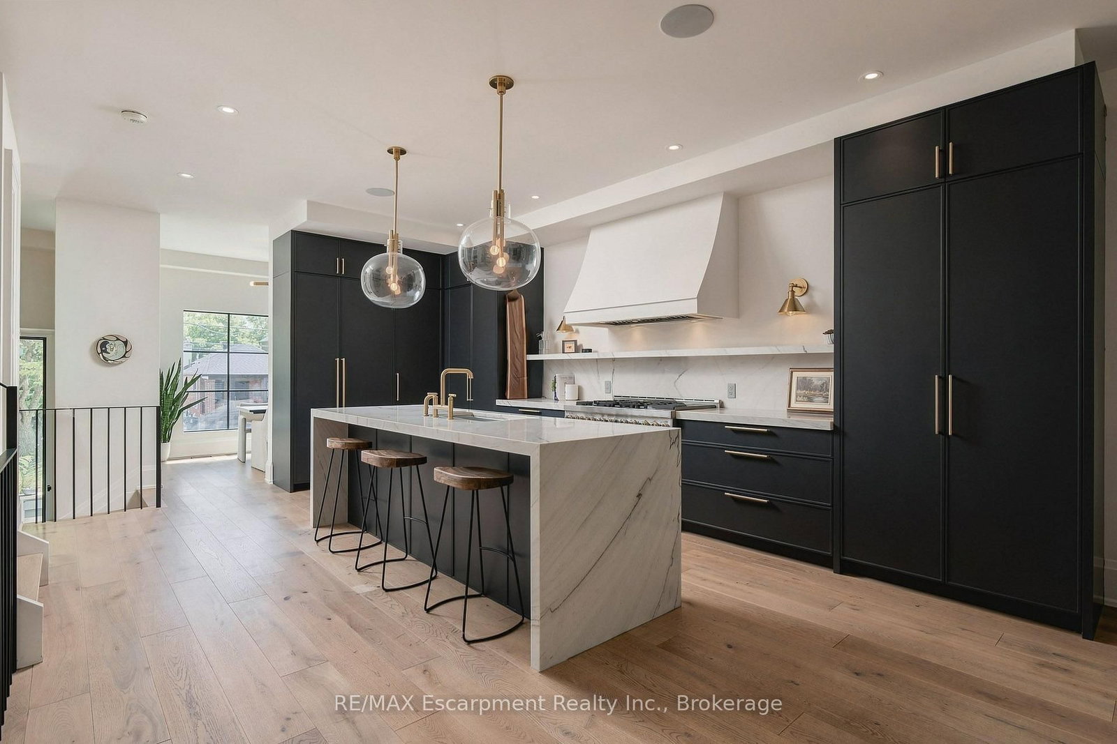 44 Thirteenth Street • Toronto, ON photo 12