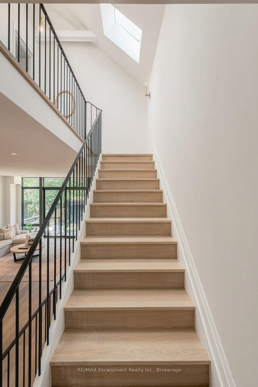 44 Thirteenth Street • Toronto, ON photo 21