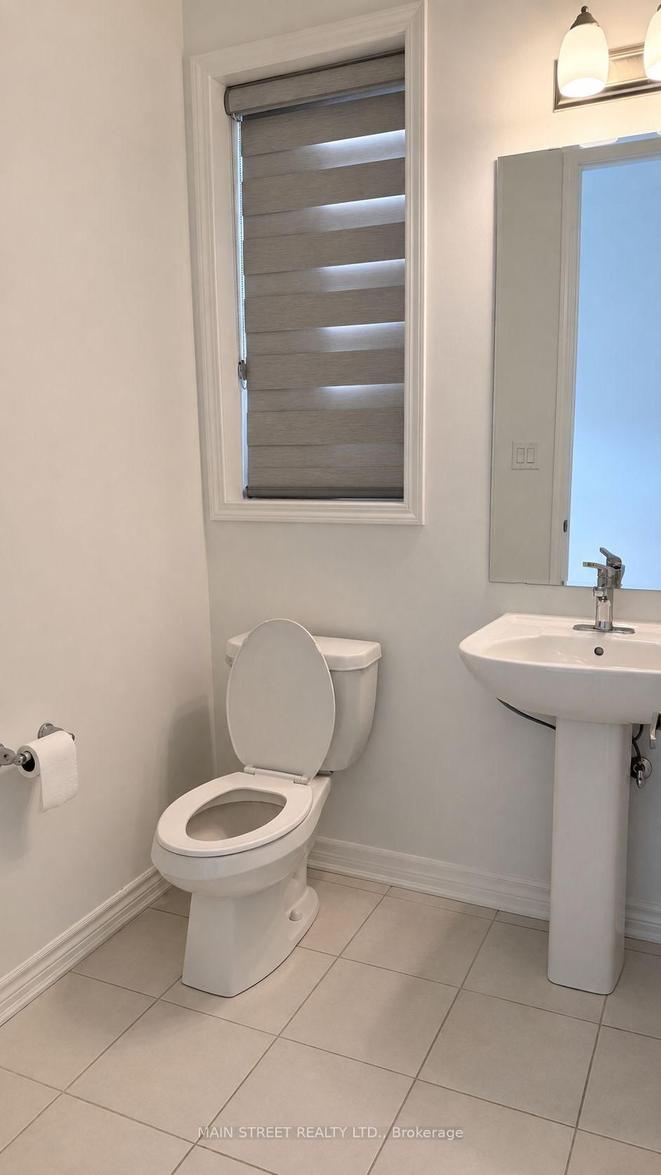 1253 Muskoka Heights • Milton, ON photo 5