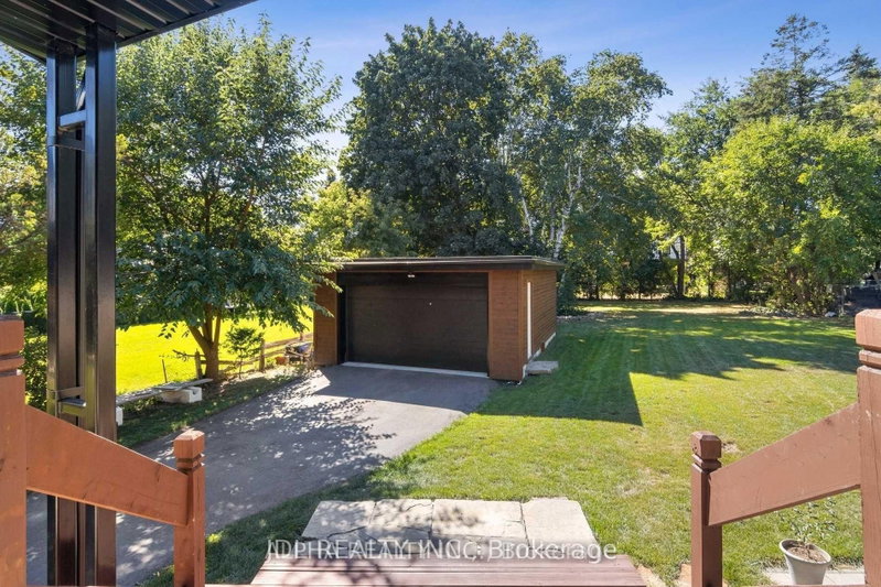 1436 Haig Mississauga,ON L5E 2N1 — Photo 38