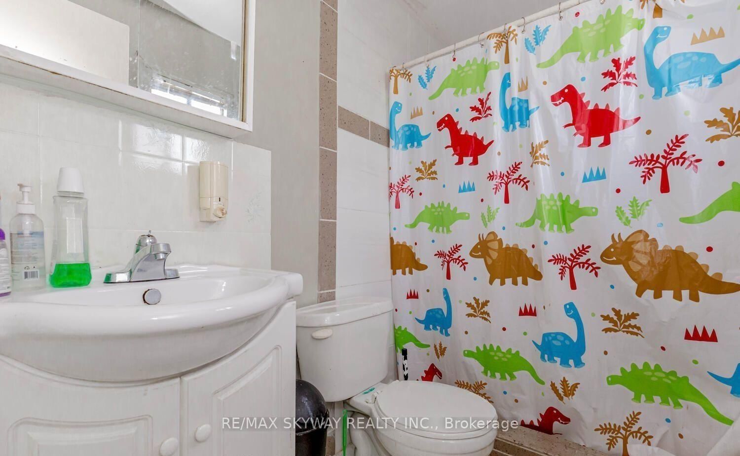 3 Hercules Court • Brampton, ON photo 15