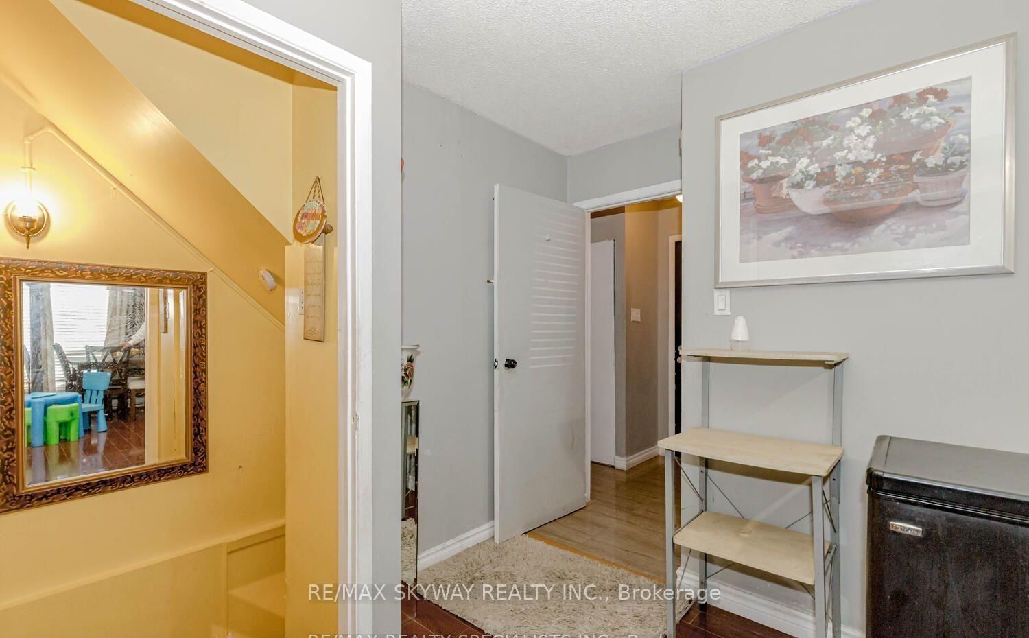 3 Hercules Court • Brampton, ON photo 7