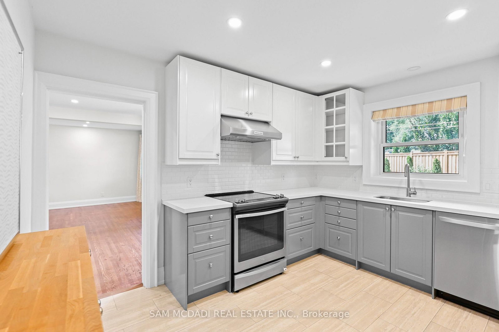 1613 Wembury Rd, Mississauga, view 12