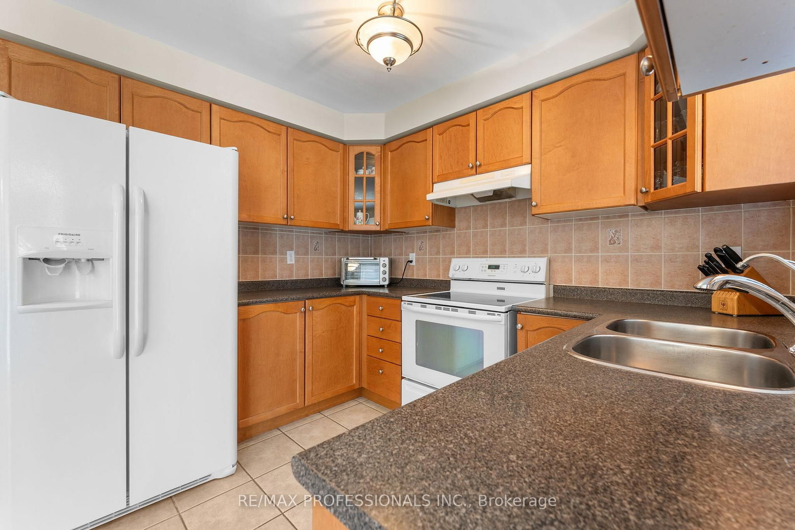 15 Tarquini Crescent • Caledon, ON photo 10