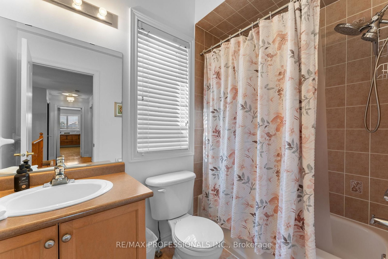 15 Tarquini Crescent • Caledon, ON photo 14