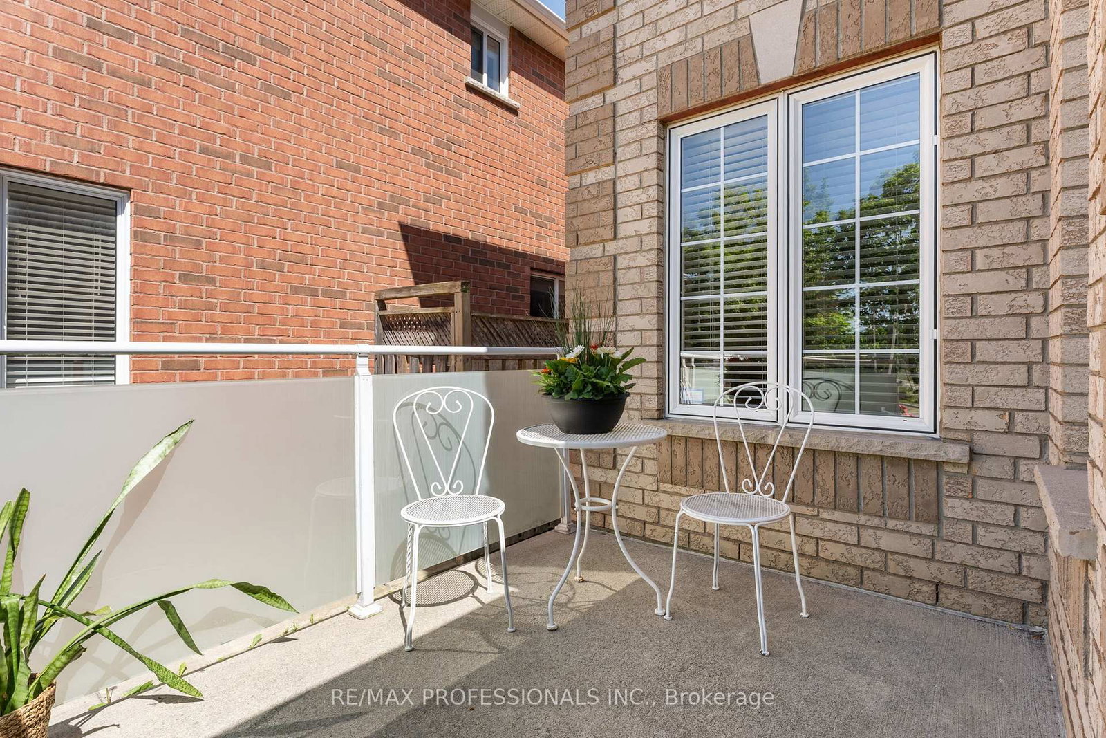 15 Tarquini Crescent • Caledon, ON photo 4