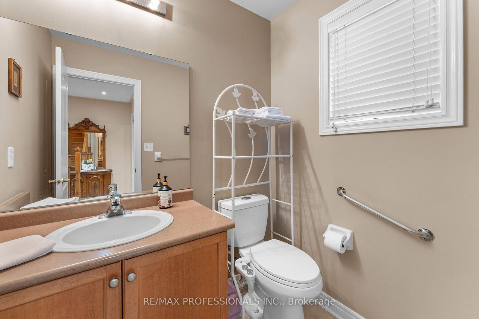 15 Tarquini Crescent • Caledon, ON photo 6