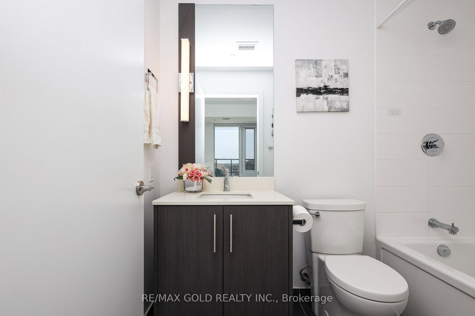 225 veterans Drive • #408 • Brampton, ON photo 12