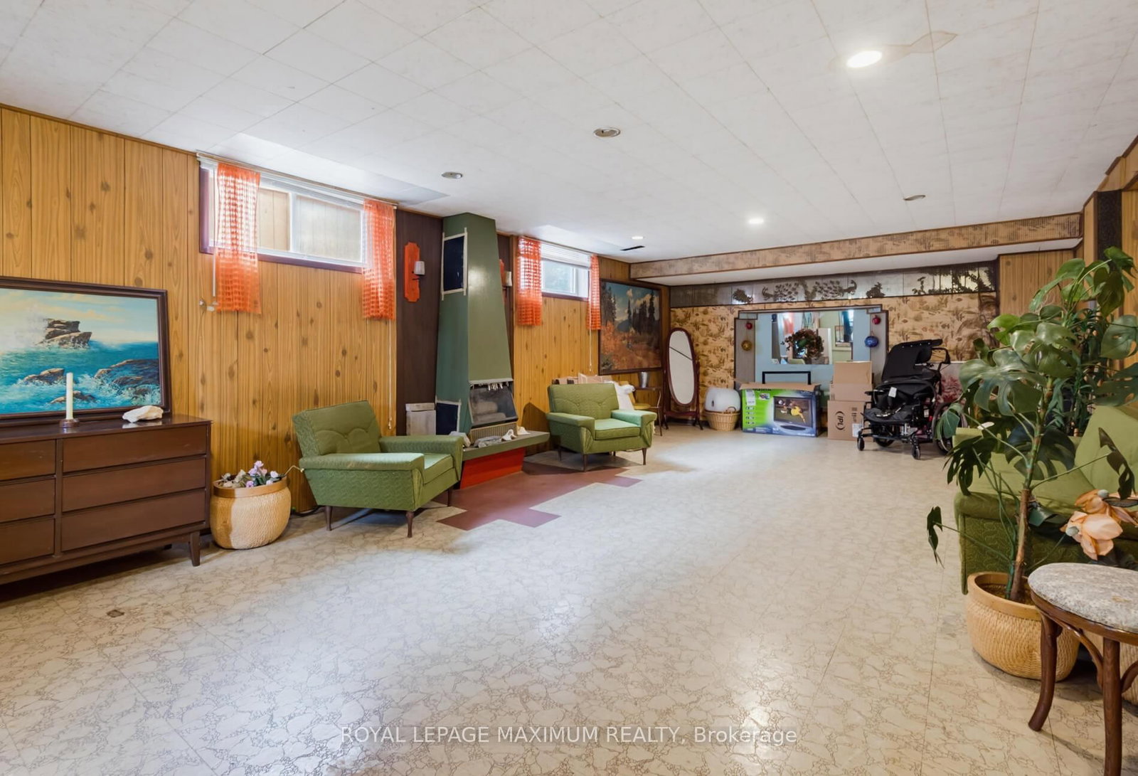 41 Strathavon Drive • Toronto, ON photo 25