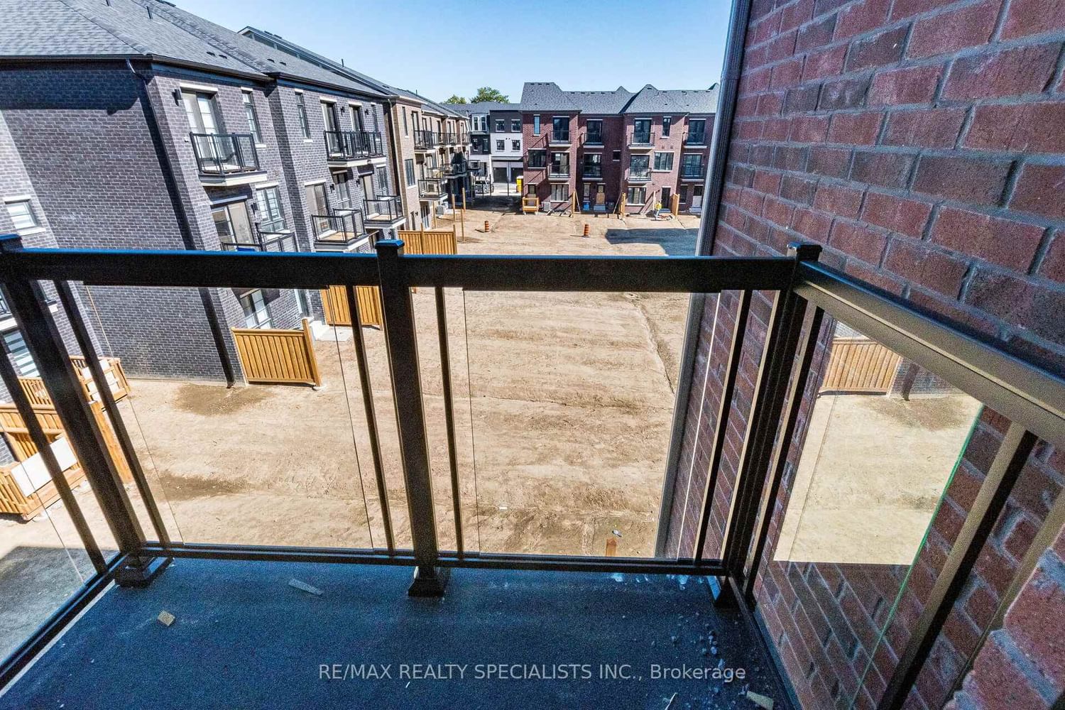 5966 Saigon St, Mississauga, view 19