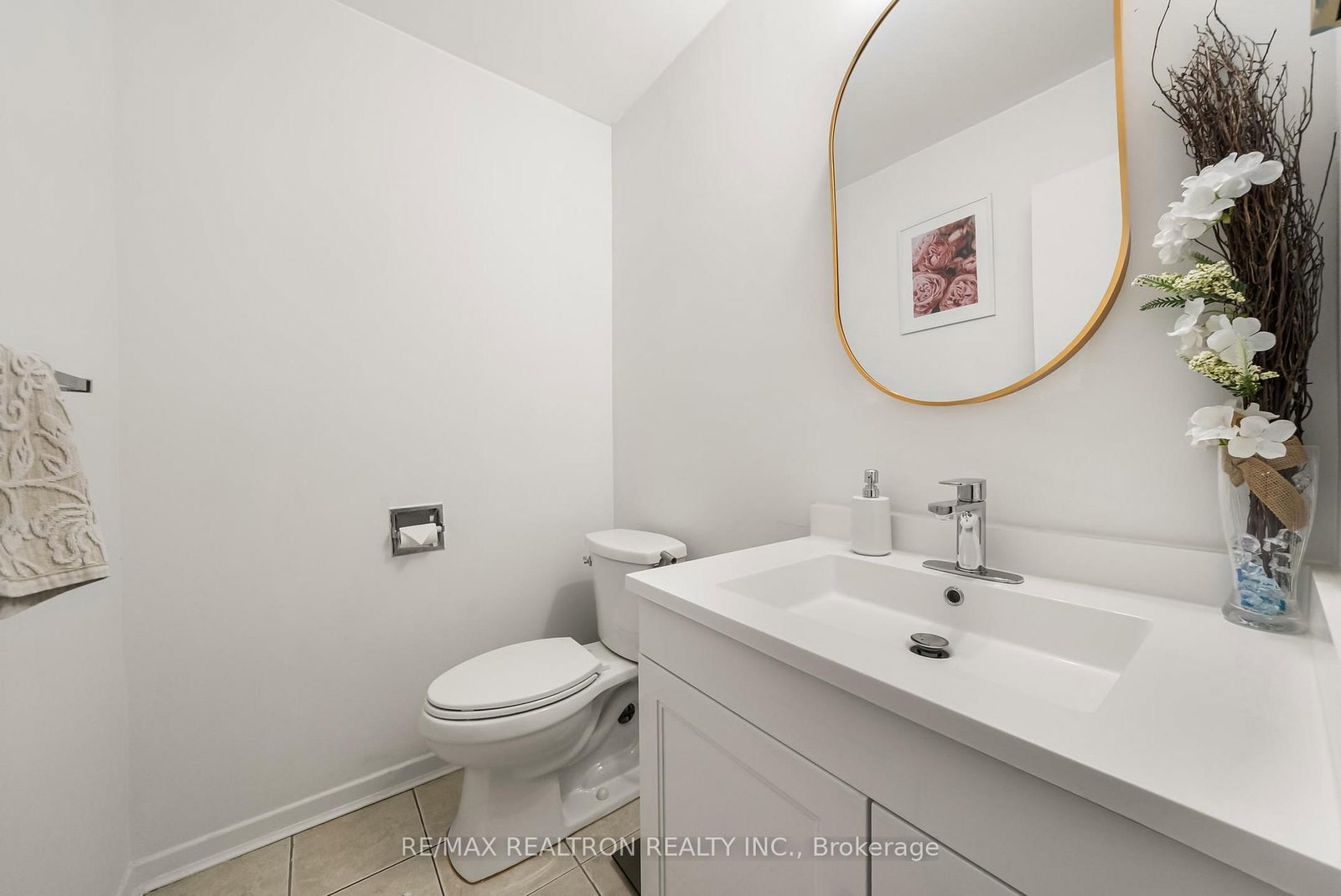 7 Sebastian Cabot Way • Toronto, ON photo 10