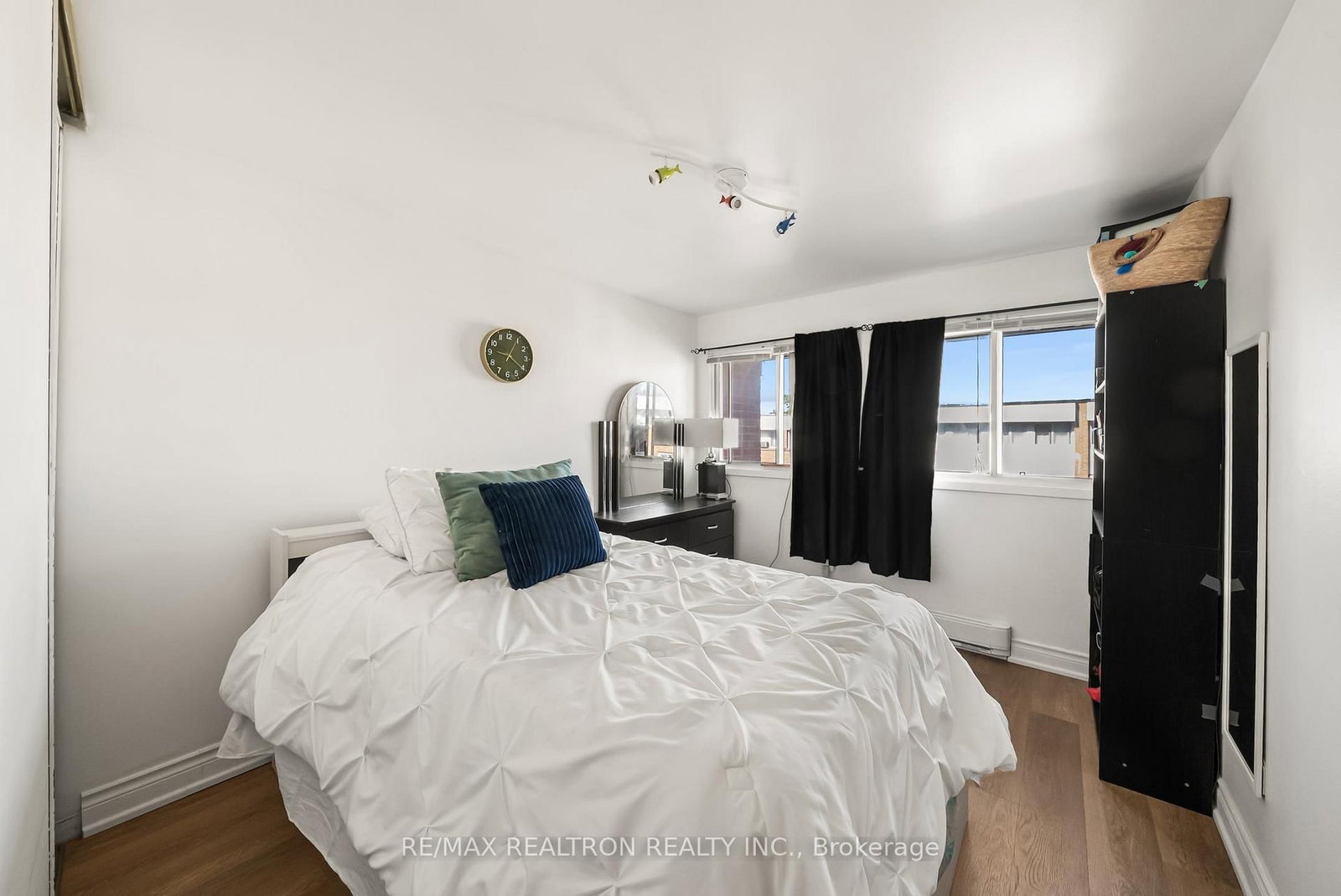 7 Sebastian Cabot Way • Toronto, ON photo 14
