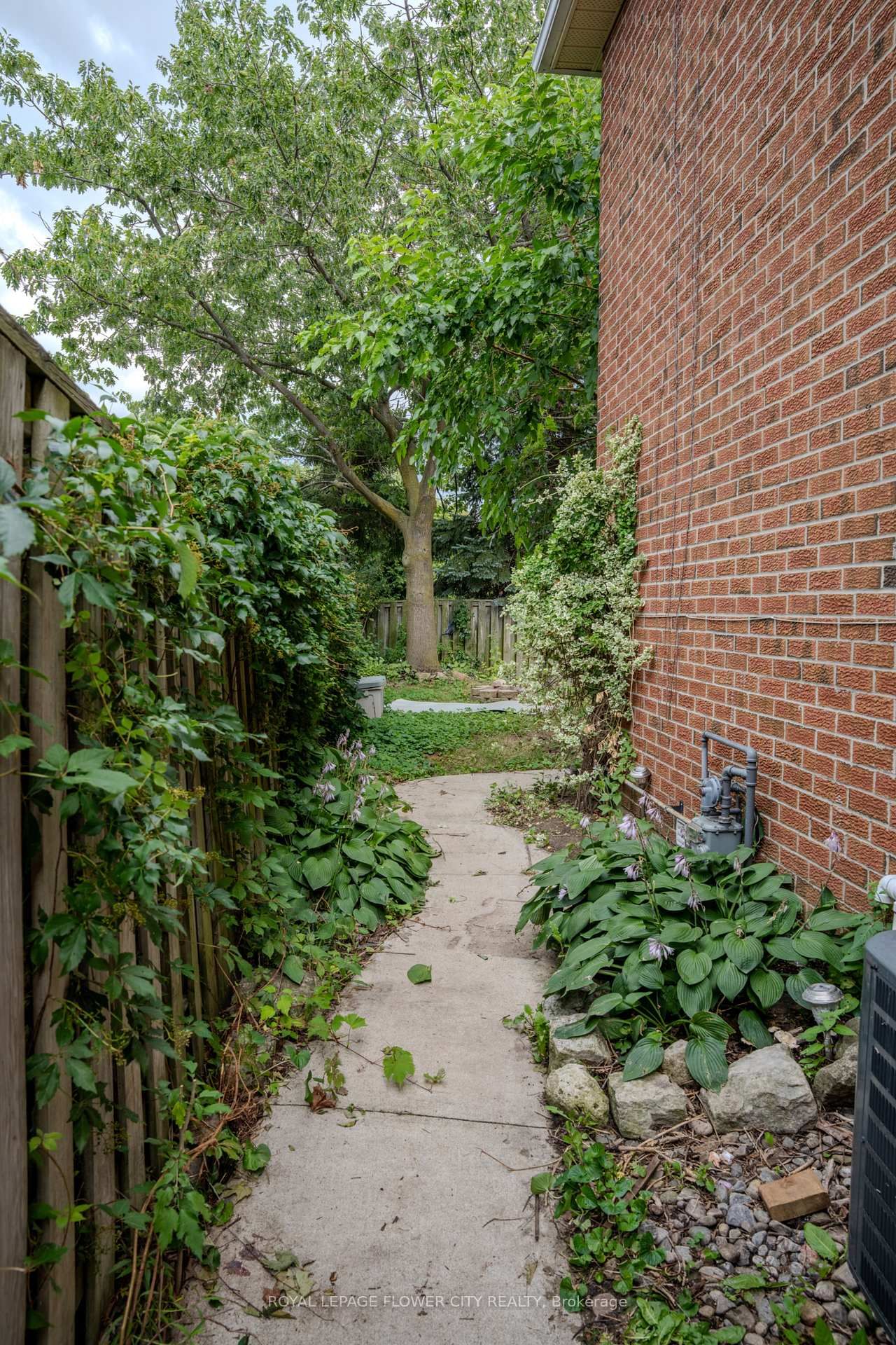 6 Crenshaw Crescent • Brampton, ON photo 38