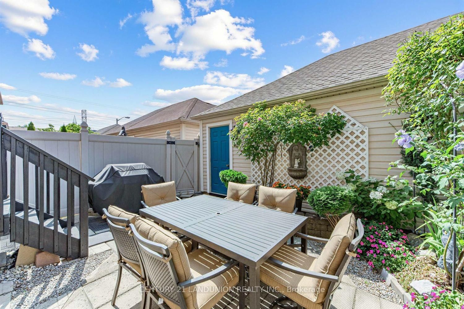 28 Herzberg Gardens • Toronto, ON photo 39